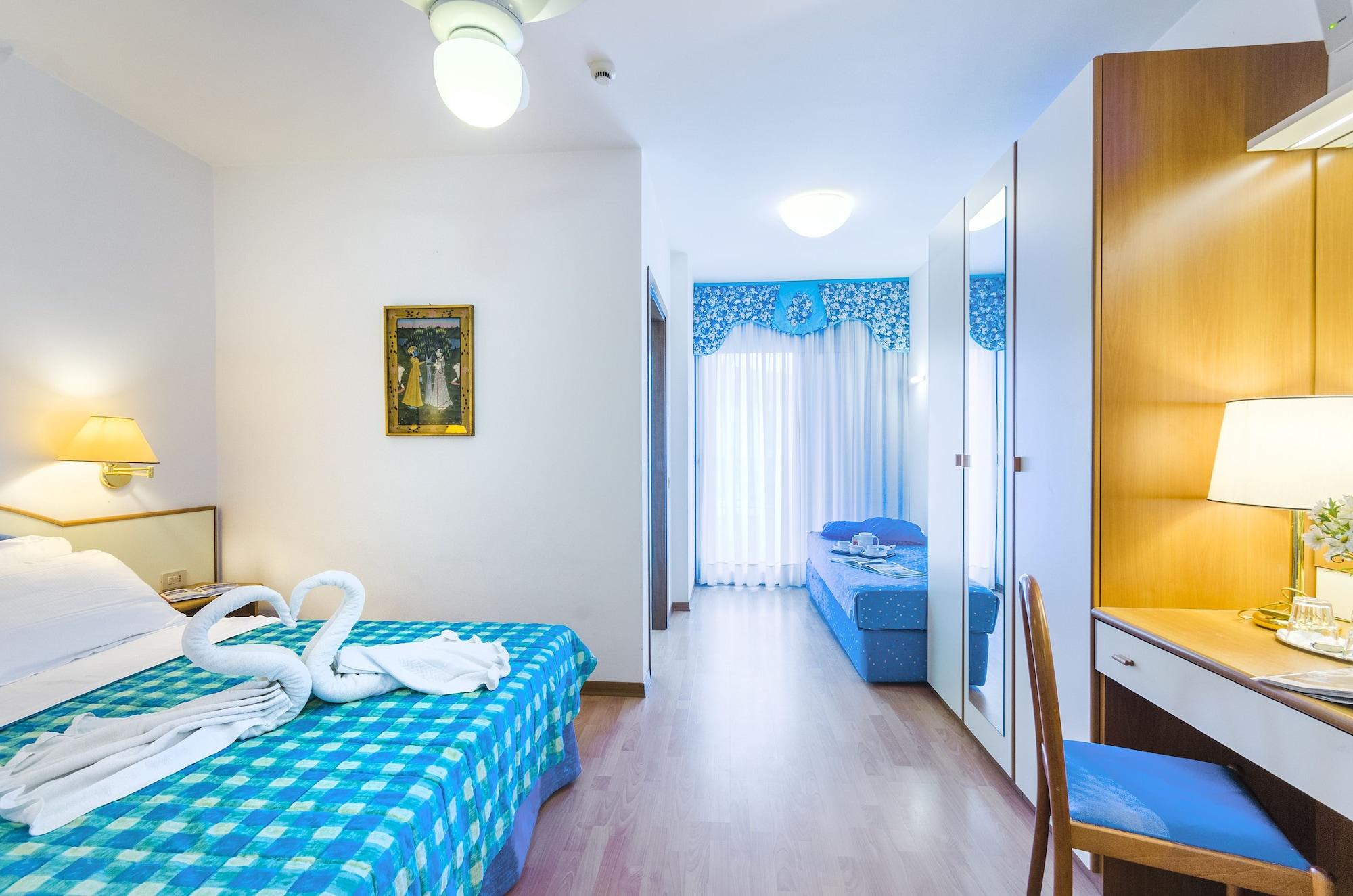 Hotel Panoramic Каорле Екстериор снимка